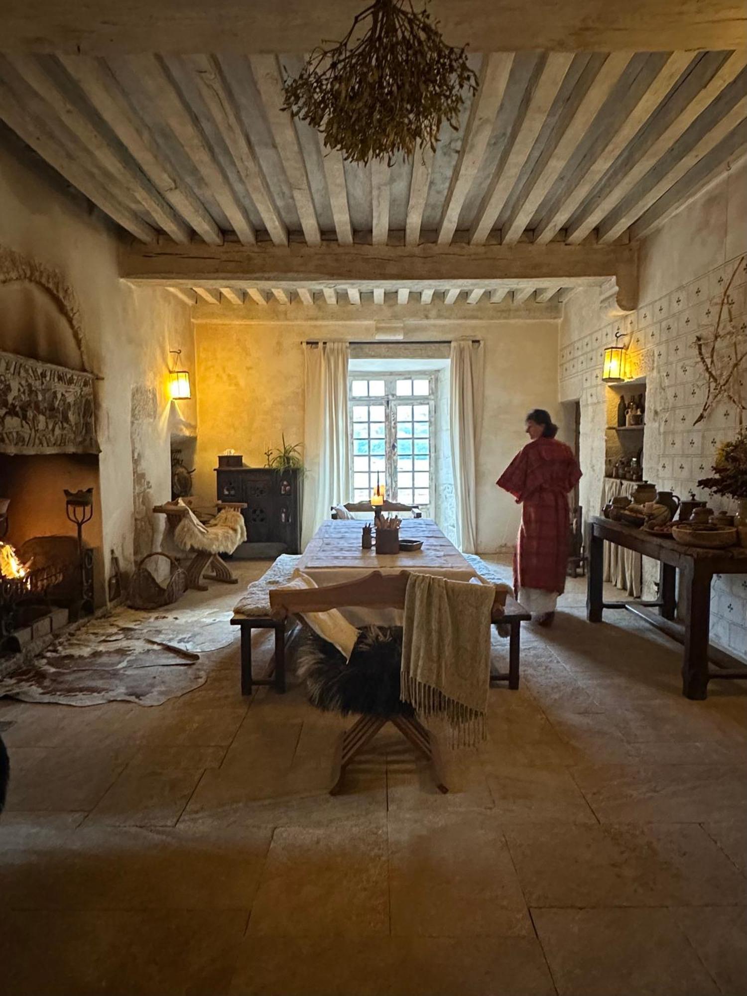 Chateau De Champrenault, Voyagez Dans Le Temps Kültér fotó