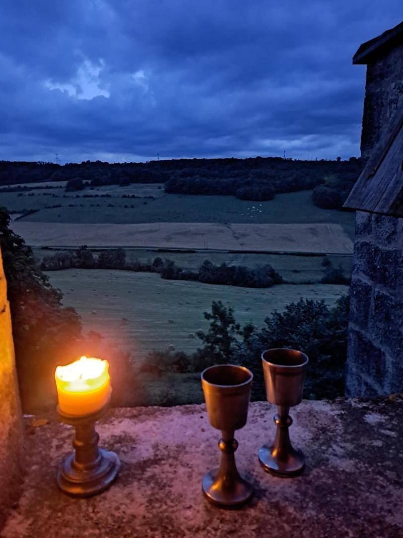 Chateau De Champrenault, Voyagez Dans Le Temps Kültér fotó